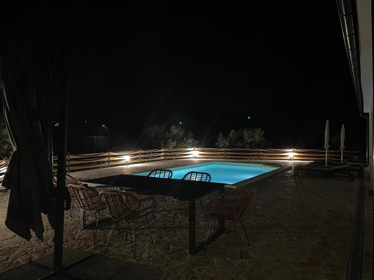 Wonderful Holiday House Bruno With Heated Pool زادار المظهر الخارجي الصورة